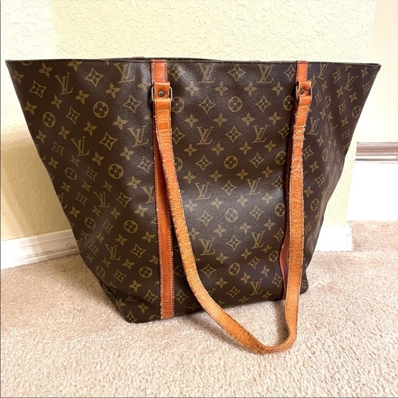 Louis Vuitton Handbags - SOLD!Louis Vuitton Sac Shopping Tote